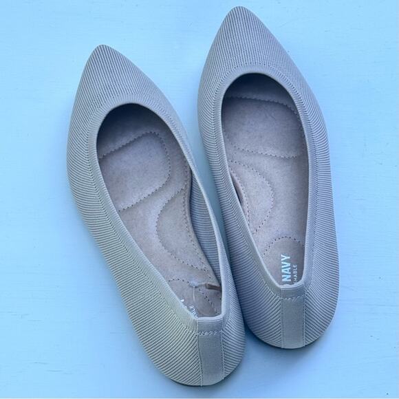 Old Navy Bare Necessity Pointed Toe Low Heel Ballet Flat Sz 9 NWT - Picture 3 of 7